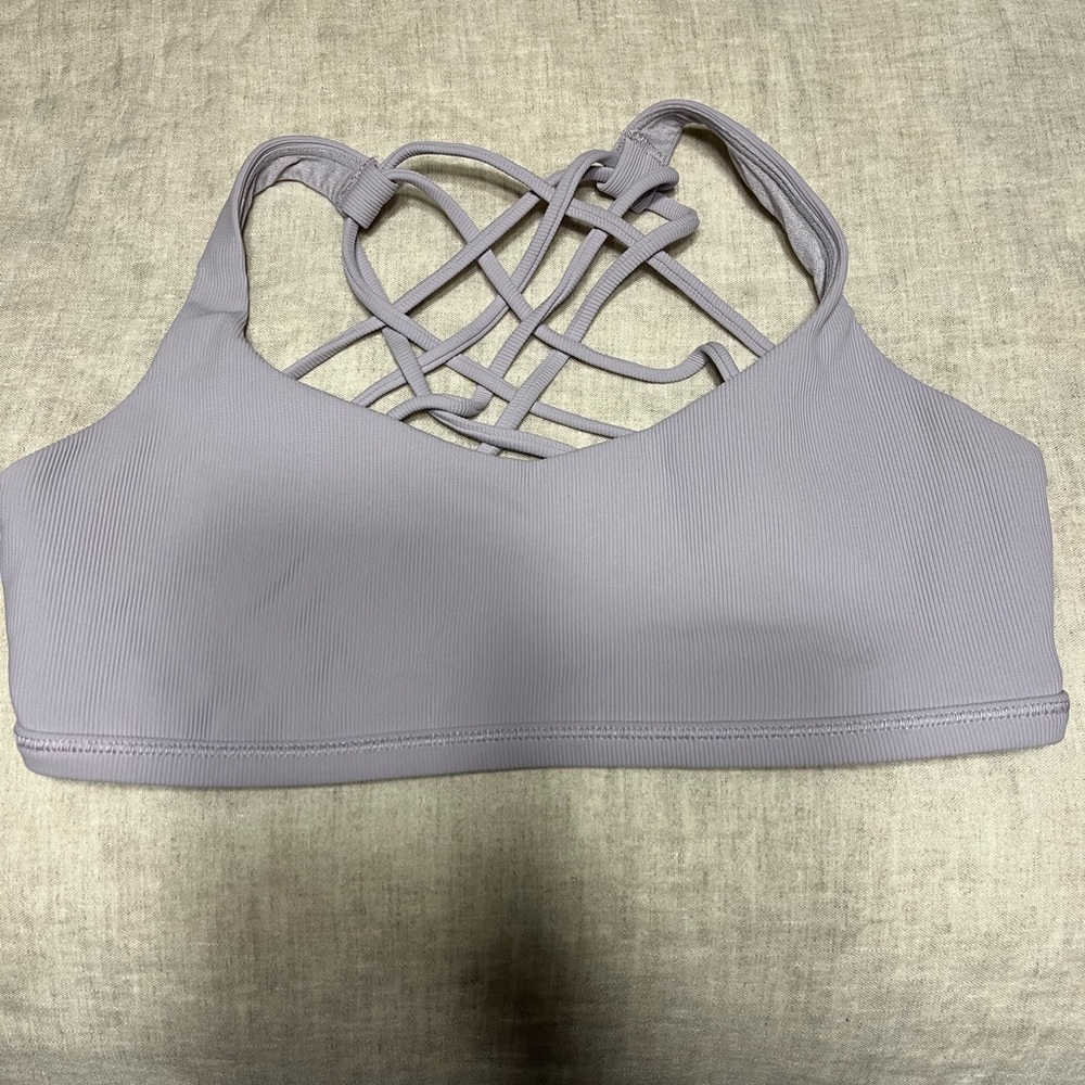 Lululemon free to be wild sports bra